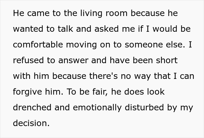 Guy Promises Engagement To Get GF To Move In, Spends Two Years Dodging The Topic Until She’s Done