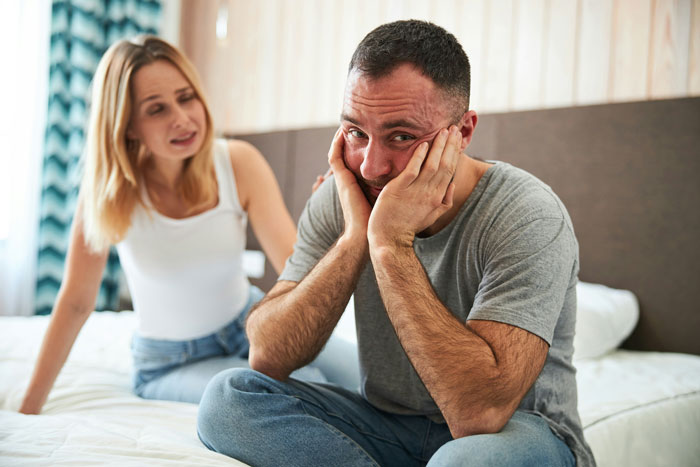 Guy Promises Engagement To Get GF To Move In, Spends Two Years Dodging The Topic Until She’s Done