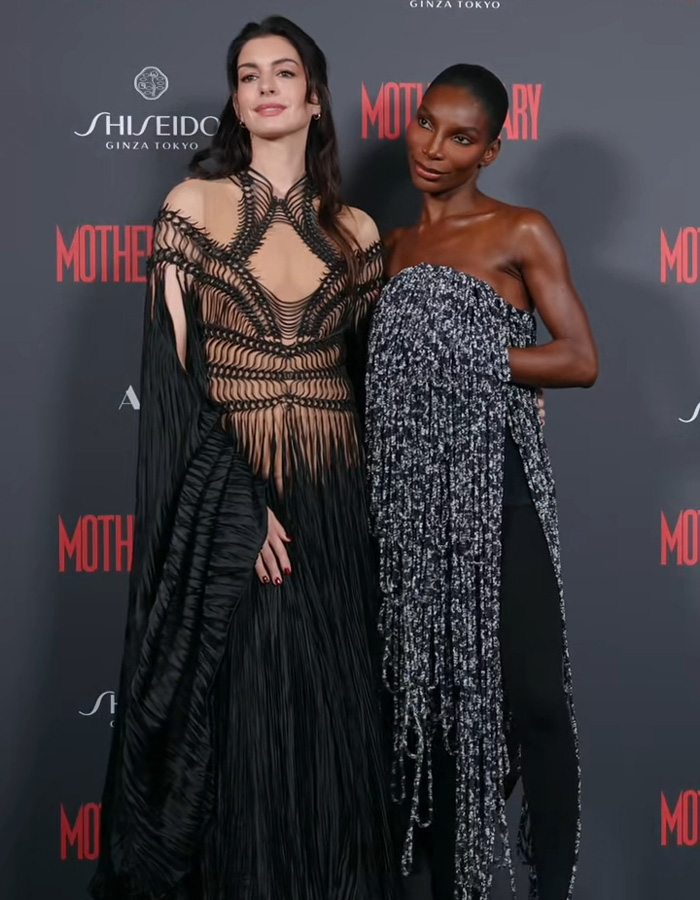 Anne Hathaway Steps In To Help Michaela Coel Dodge Wardrobe Malfunction On The Red Carpet
