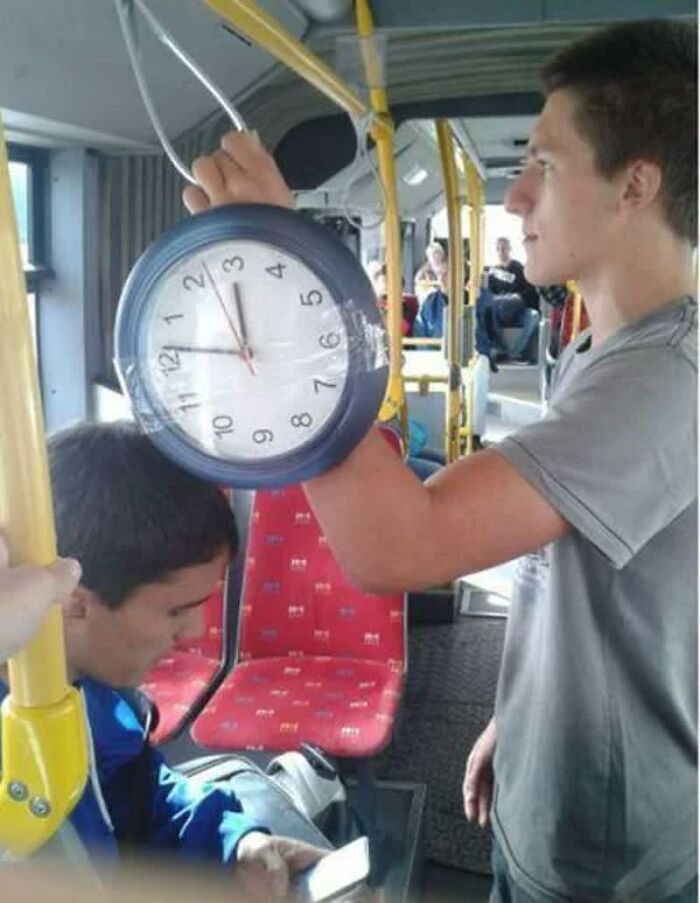 77 Weird Images That Made People Go &ldquo;Hmmm&rdquo; And Then Lived In Their Minds Rent-Free (New Pics)