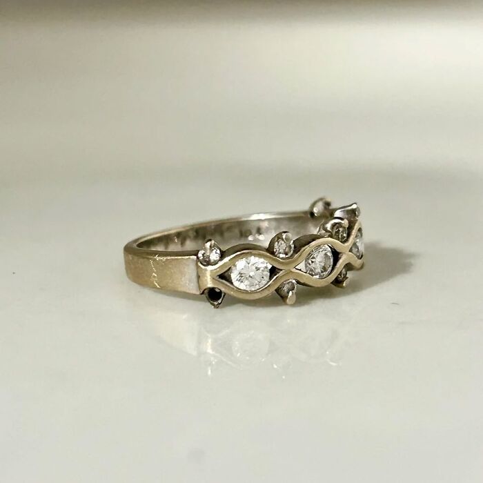 85 Times The Internet Helped People Understand The True Value Of Their Unusual Possessions