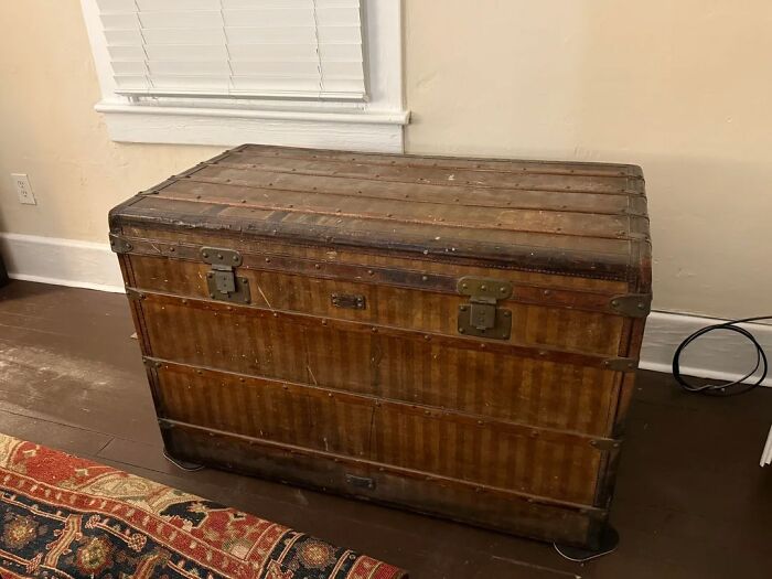 85 Times The Internet Helped People Understand The True Value Of Their Unusual Possessions