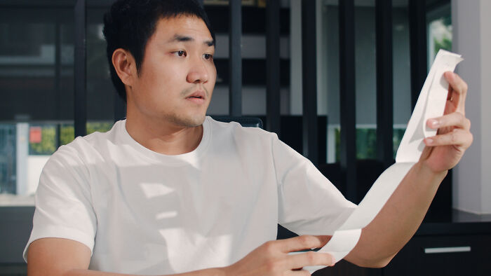 105 Stories About People Accidentally Finding Out They Were Being Cheated On