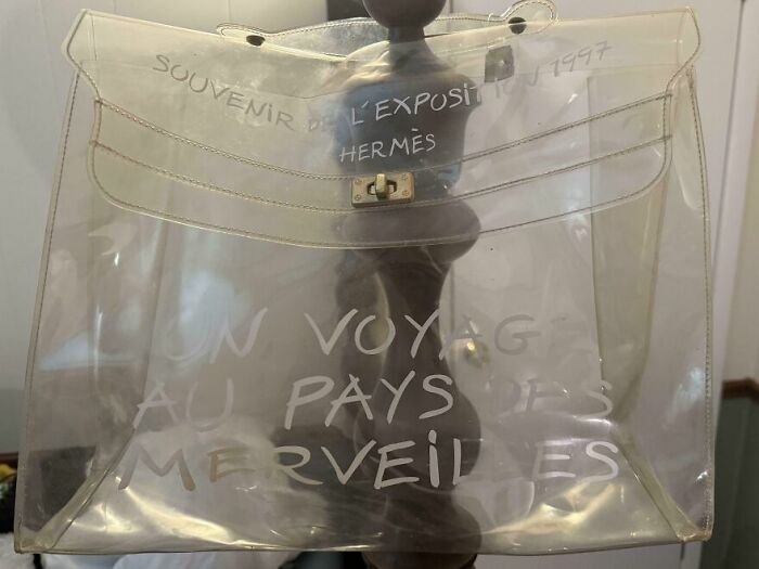 &ldquo;This Gold Bar&rdquo;: 53 Suspiciously Good Things People Actually Found In The Goodwill Bins (New Pics)