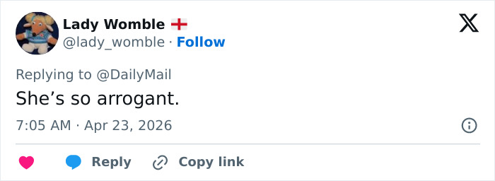 “Prove You’re Not A Mannequin”: Nikki Glaser Savagely Roasts Victoria Beckham’s Signature Serious Face