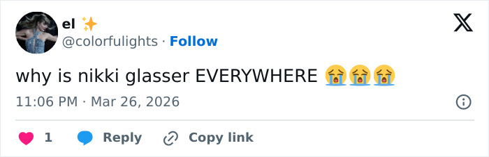 “Prove You’re Not A Mannequin”: Nikki Glaser Savagely Roasts Victoria Beckham’s Signature Serious Face