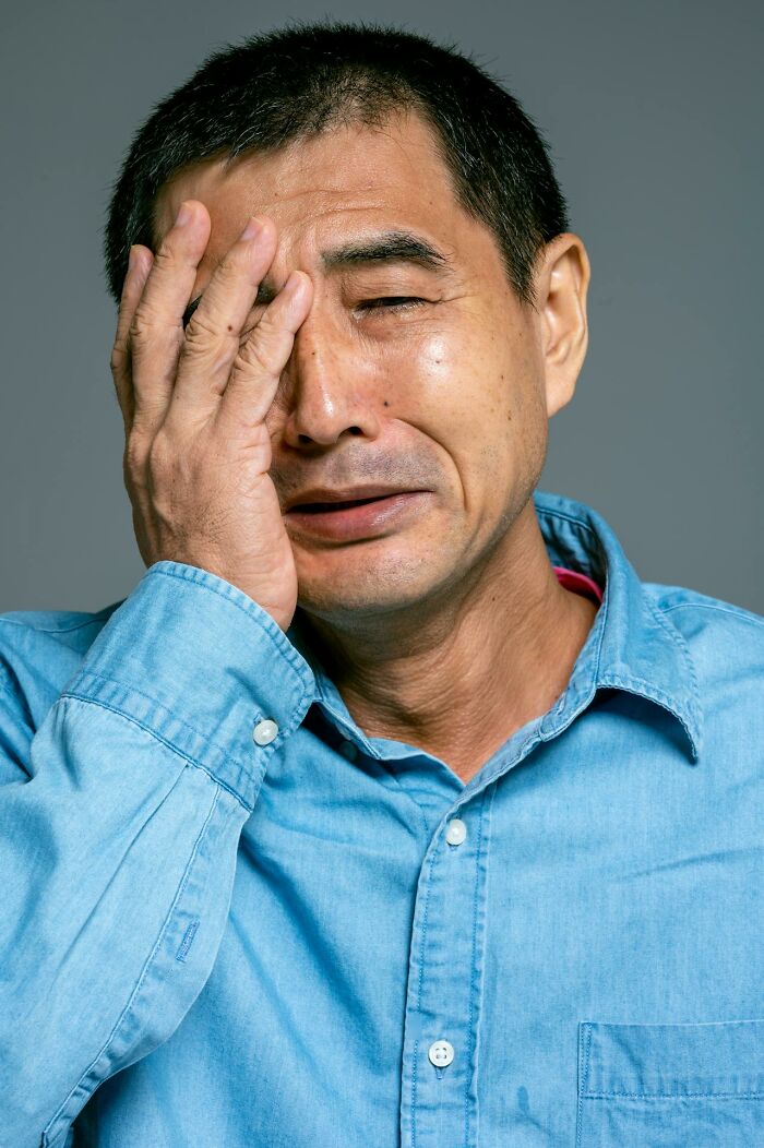 &ldquo;God Bless America&rdquo;: 71 People Who Were Once Rich Share How They Lost Everything