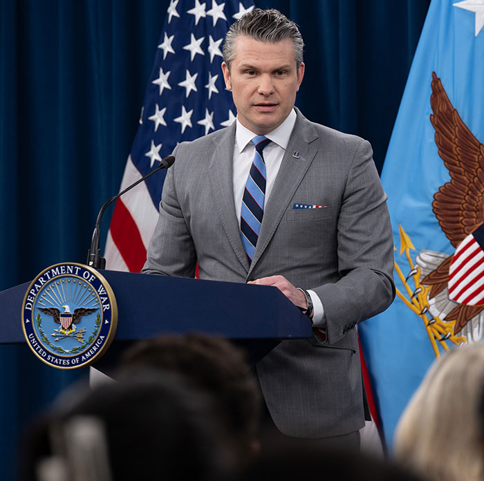 Pete Hegseth’s Wife Faces Backlash Over “Temu” Dress For White House Correspondents’ Dinner