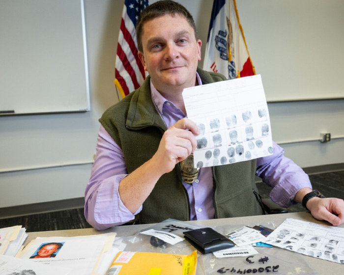 Wisconsin Man Stole Coworker’s Identity For 30 years Then Accused Him Of Identity Theft, Got Him Locked Up