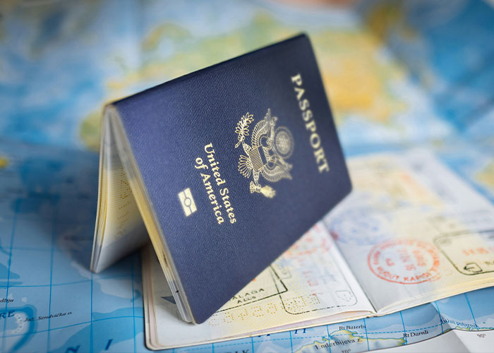 New Law Providing Canadian Citizenship For As Little As $55 Divides The Internet