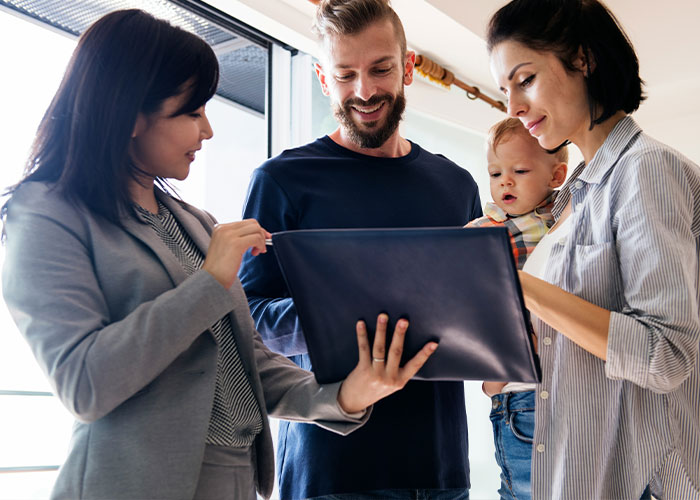 New Law Providing Canadian Citizenship For As Little As $55 Divides The Internet