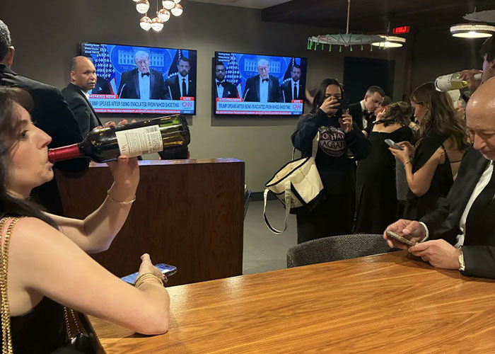 Woman Slammed For Bizarre Act Amid Chaos After White House Correspondents&rsquo; Dinner Attack