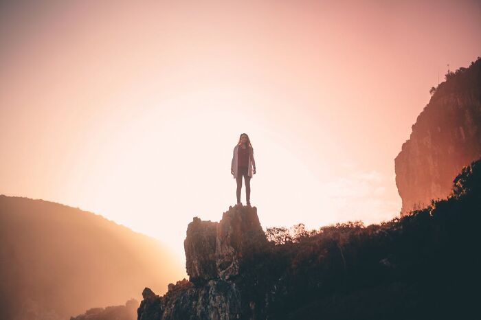 &ldquo;They Thought I Was Crazy&rdquo;: 77 Creepy Incidents That Made People Believe In The Paranormal