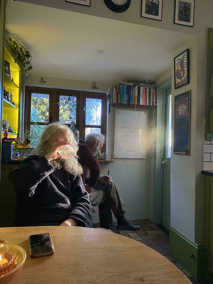 85 Accidental Renaissance Photos That Look Like They Belong In An Art Gallery (New Pics)