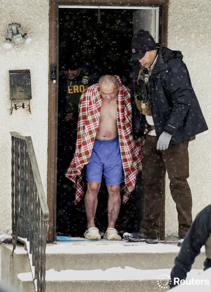 These 75 Screenshots Show How Dystopic Our Society Already Is, And It’s Terrifying (New Pics)