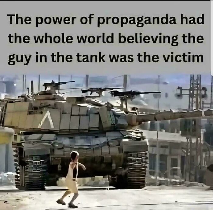 These 75 Screenshots Show How Dystopic Our Society Already Is, And It’s Terrifying (New Pics)