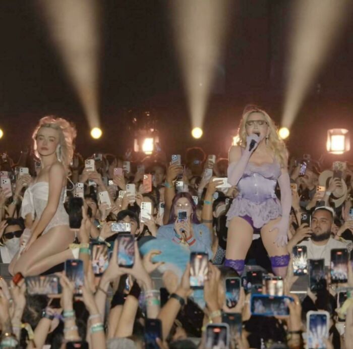 These 75 Screenshots Show How Dystopic Our Society Already Is, And It’s Terrifying (New Pics)