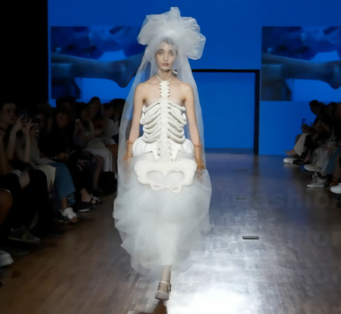 Report Reveals Met Gala’s Freefall As Ticket Prices Plummet Amid Controversy