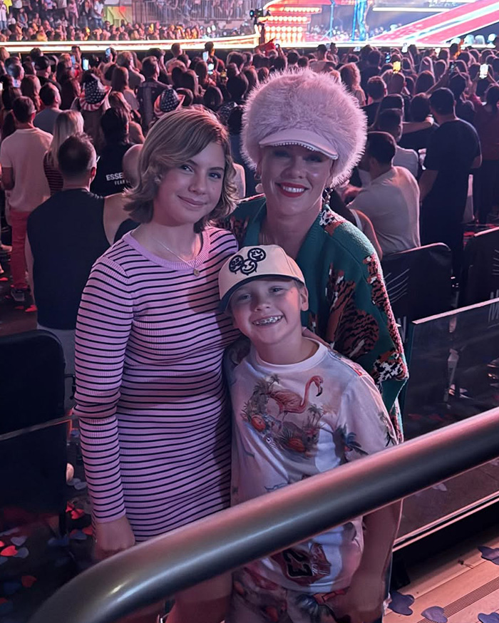 Pink Under Fire Over 14YO Daughter Willow’s “Inappropriate” Red Carpet Look