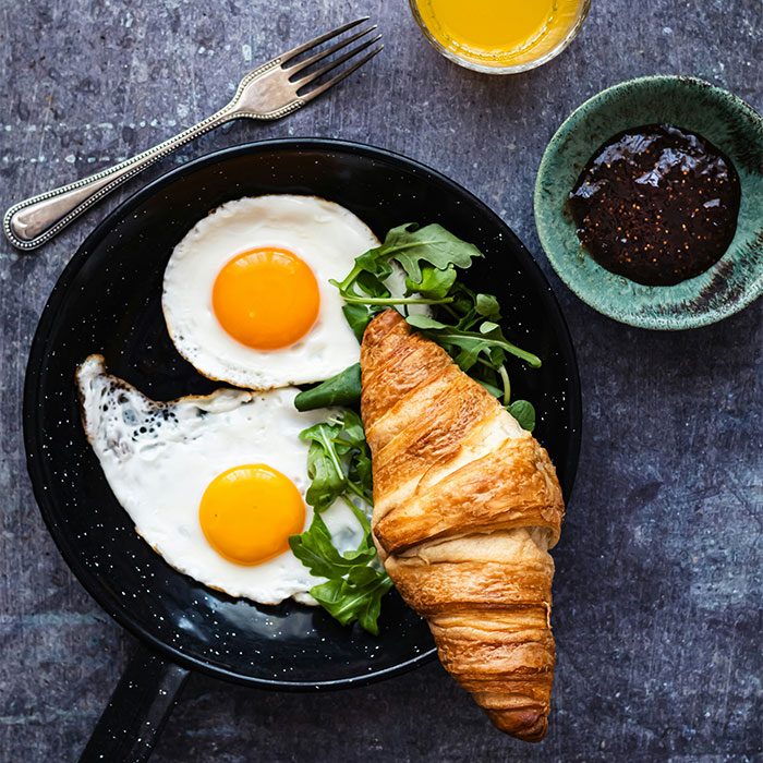 Scientists Discover Life-Changing Side Effect Of Eating Eggs For Alzheimer Treatment