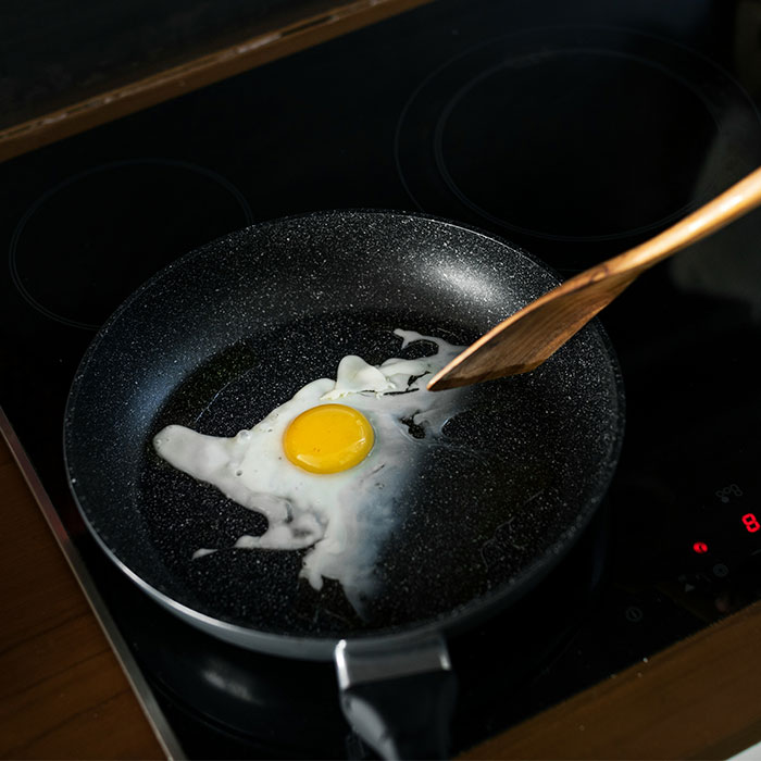 Scientists Discover Life-Changing Side Effect Of Eating Eggs For Alzheimer Treatment