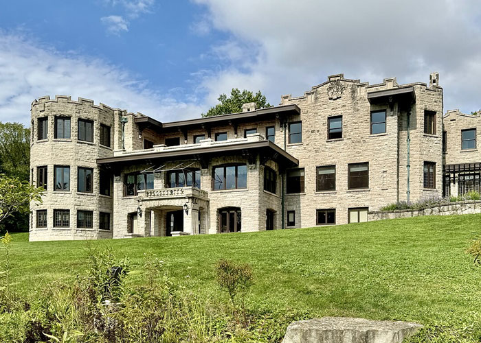 79 Times People Got Exclusive Access To Places And Couldn&rsquo;t Believe Their Luck