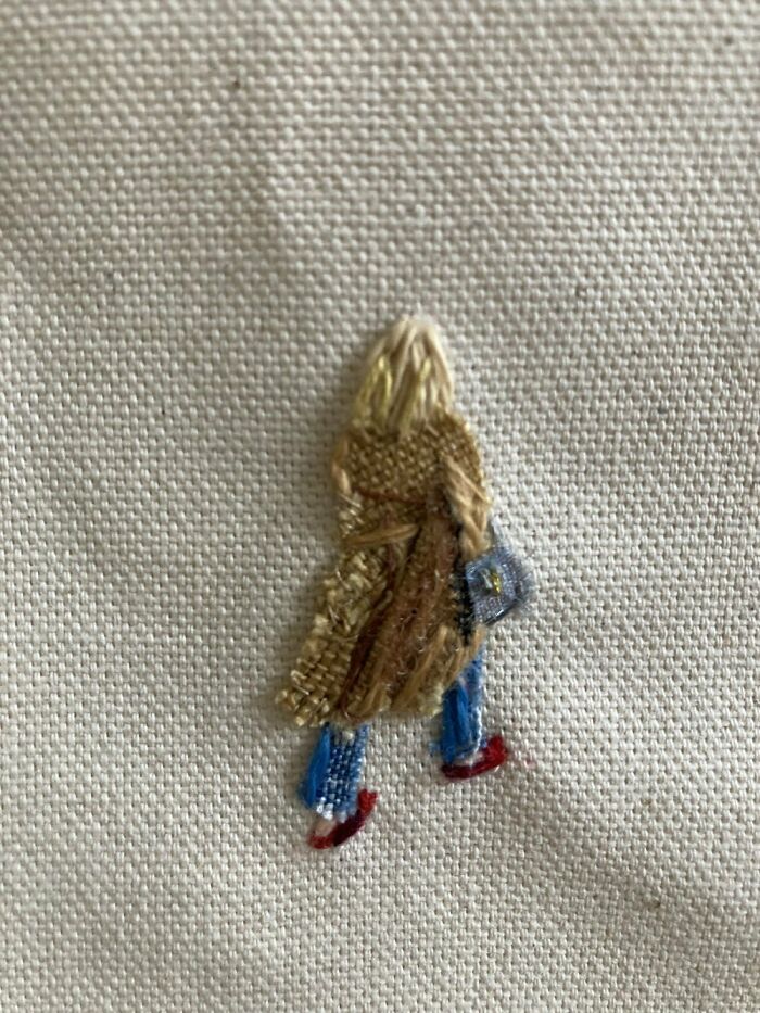 Artist Uses Embroidery And Recycled Fabrics To Capture The Magic Of Simple Everyday Scenes (55 Pics)