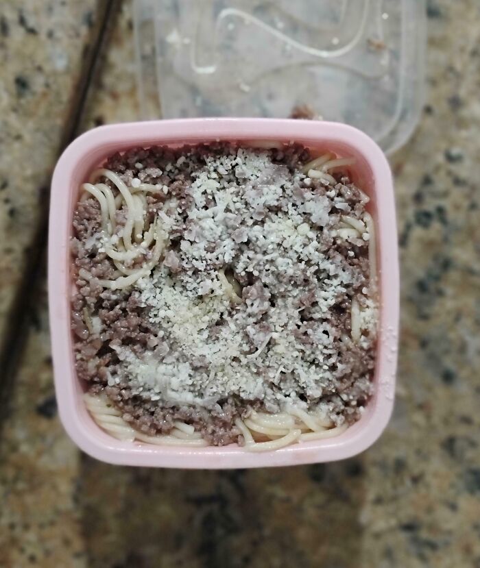 59 Girl Dinner Pics That Come With A Side Of Stories We Were Not Prepared For