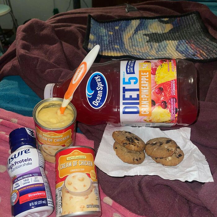 59 Girl Dinner Pics That Come With A Side Of Stories We Were Not Prepared For