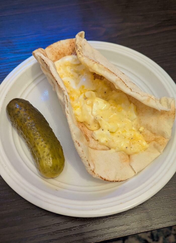 59 Girl Dinner Pics That Come With A Side Of Stories We Were Not Prepared For