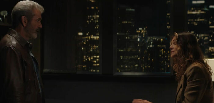 Mel Gibson’s “Secret Love” Passes Away In Horrible Swimming Pool Accident