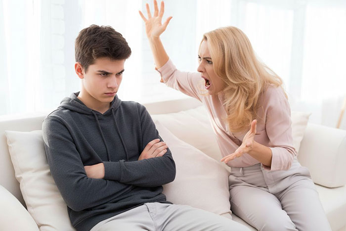 19YO’s Violent Fits Terrify Teen Bro, Parents Disregard His Fear And Expect Him To Live With Them