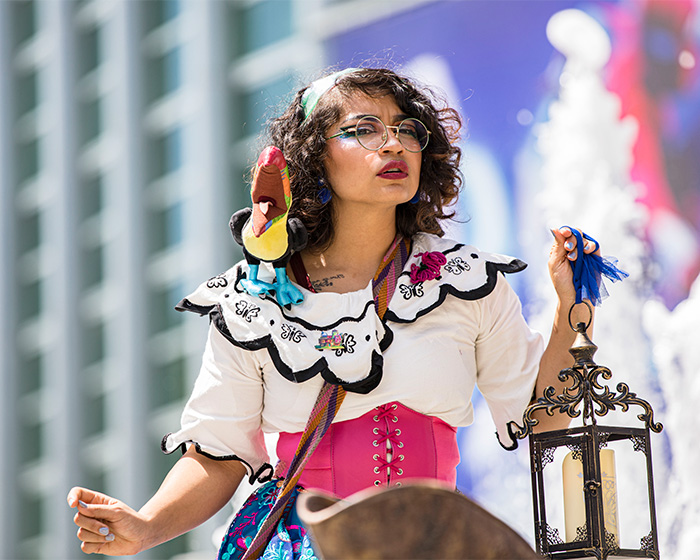 Disney World Fan Slapped With The Ultimate Karma After Cutting In Line To Get Photo With Character