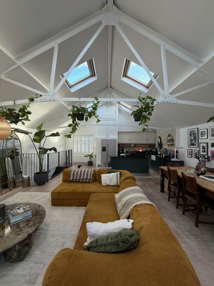 76 Unique Bachelor Pads That Might Make You Laugh, Cringe, And Maybe Take Notes