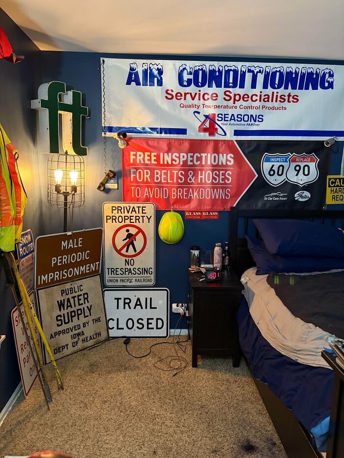 76 Unique Bachelor Pads That Might Make You Laugh, Cringe, And Maybe Take Notes