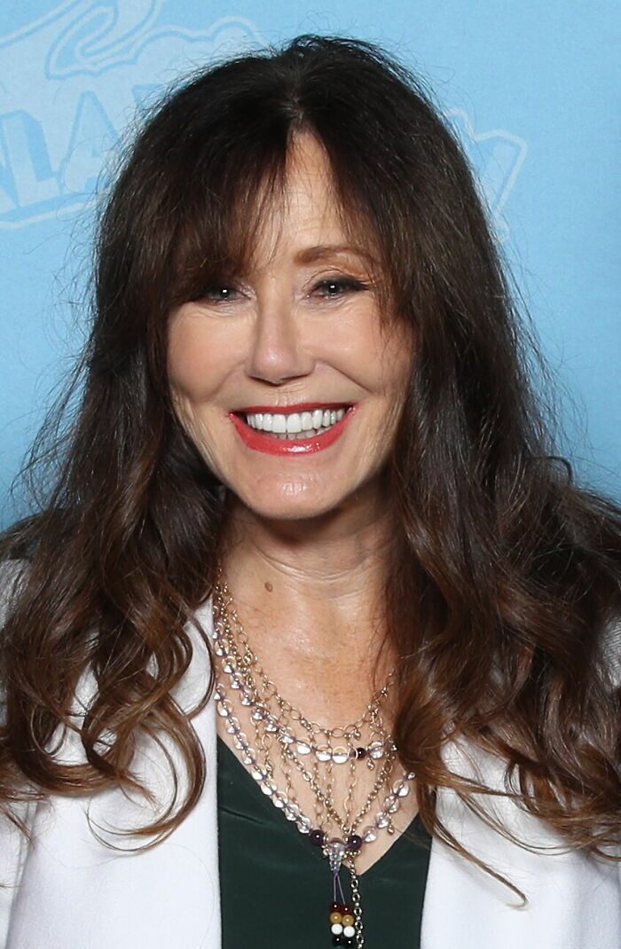 Mary McDonnell: Bio And Career Highlights