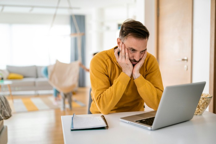 Company&rsquo;s Offer Leaves Job Candidate Literally Speechless, So He Hangs Up Mid-Interview