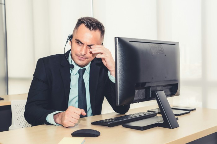 Company&rsquo;s Offer Leaves Job Candidate Literally Speechless, So He Hangs Up Mid-Interview