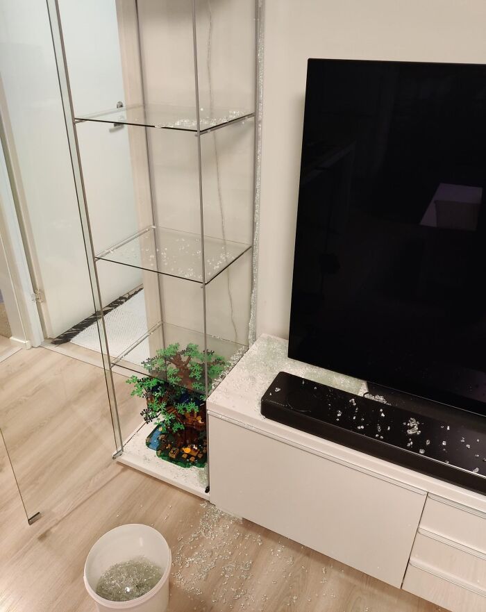 45 People Who Thought IKEA Would Be Quick, Easy, And Cheap And Were Proven Very Wrong