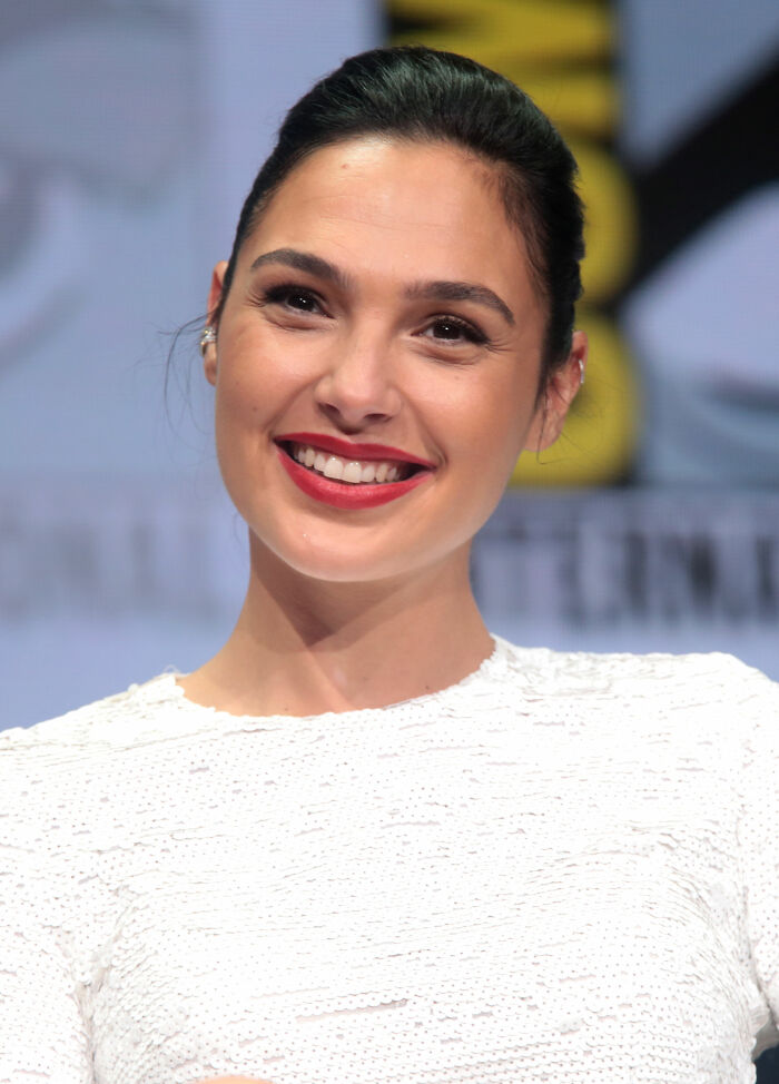 Celebrity Birthdays Today, April 30, 2026