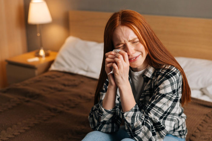 Heartless MIL Thinks DIL Is Too Sensitive, Proves It By Scolding Her For Crying After Being Called Fat
