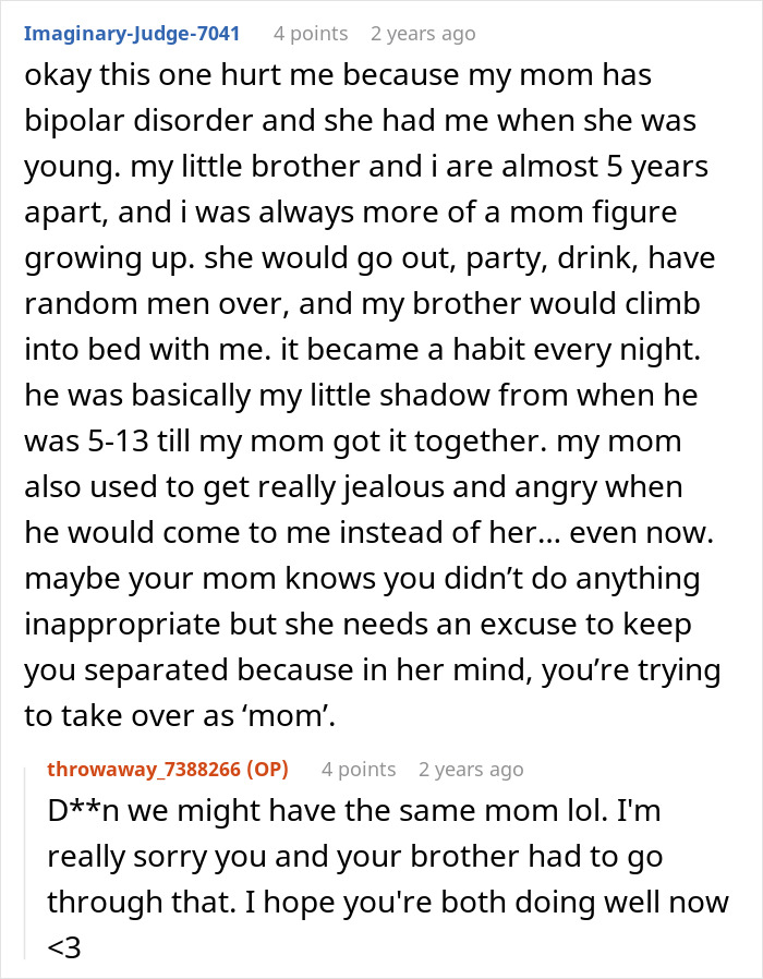 Sister Lets Scared 9YO Bro Sleep In Her Bed, Her Mom’s Reaction Leaves People Speechless