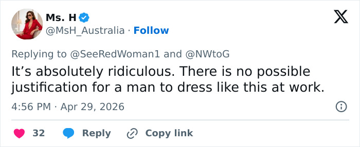 “Insult To Women”: Male Lecturer Wears Fake Breasts And Major Cleavage, University Of Oxford Brutally Slammed