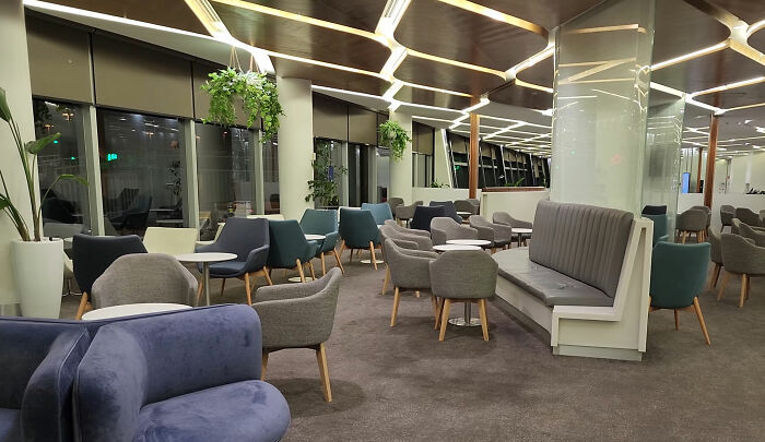 Reality TV Star Asked To Cover Up Unexpected Body Part While In Airline Lounge