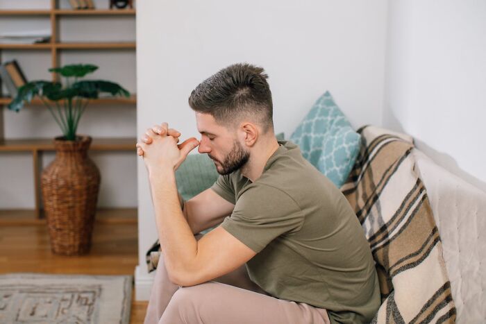 &ldquo;Went Full MAGA&rdquo;: 79 Divorces That Either Ended Peacefully, Or Left A Nasty Reminder