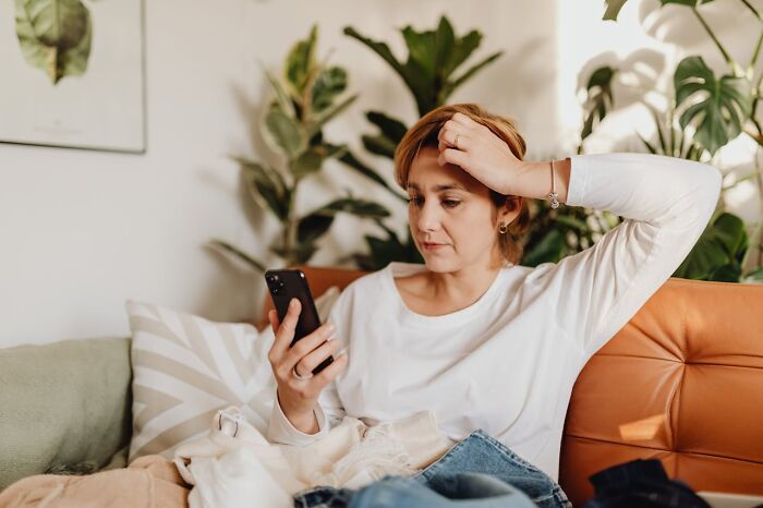 &ldquo;Went Full MAGA&rdquo;: 79 Divorces That Either Ended Peacefully, Or Left A Nasty Reminder