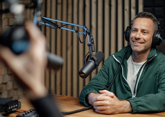 &ldquo;Was Literally In The Epstein Files&rdquo;: 69 Eye-Opening Times People Realized They Needed Better Friends