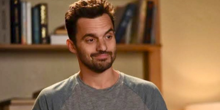 Jake Johnson in New Girl