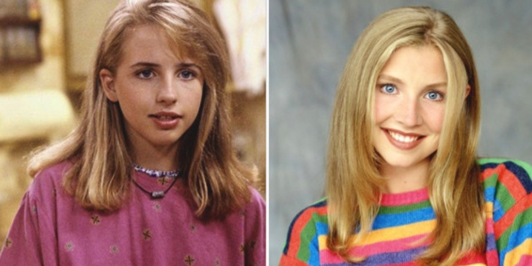 Lecy Goranson and Sarah Chalke as Becky Conner