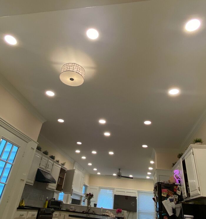 &ldquo;Concrete Overflowed Out Of The Toilet&rdquo;: Home Improvement Fails Ranging From Hilarious To Disastrous